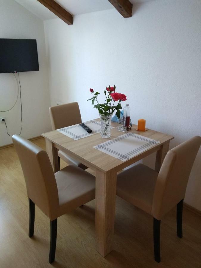 Apartments Aida Bihać Extérieur photo